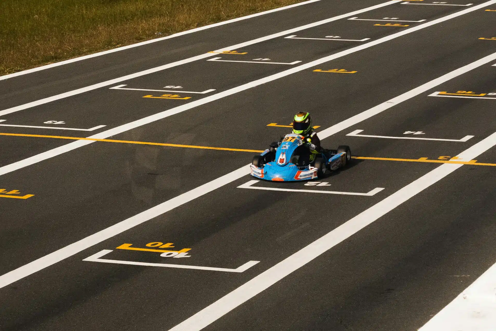 privatisation carte-cadeau-karting-adulte-kart52